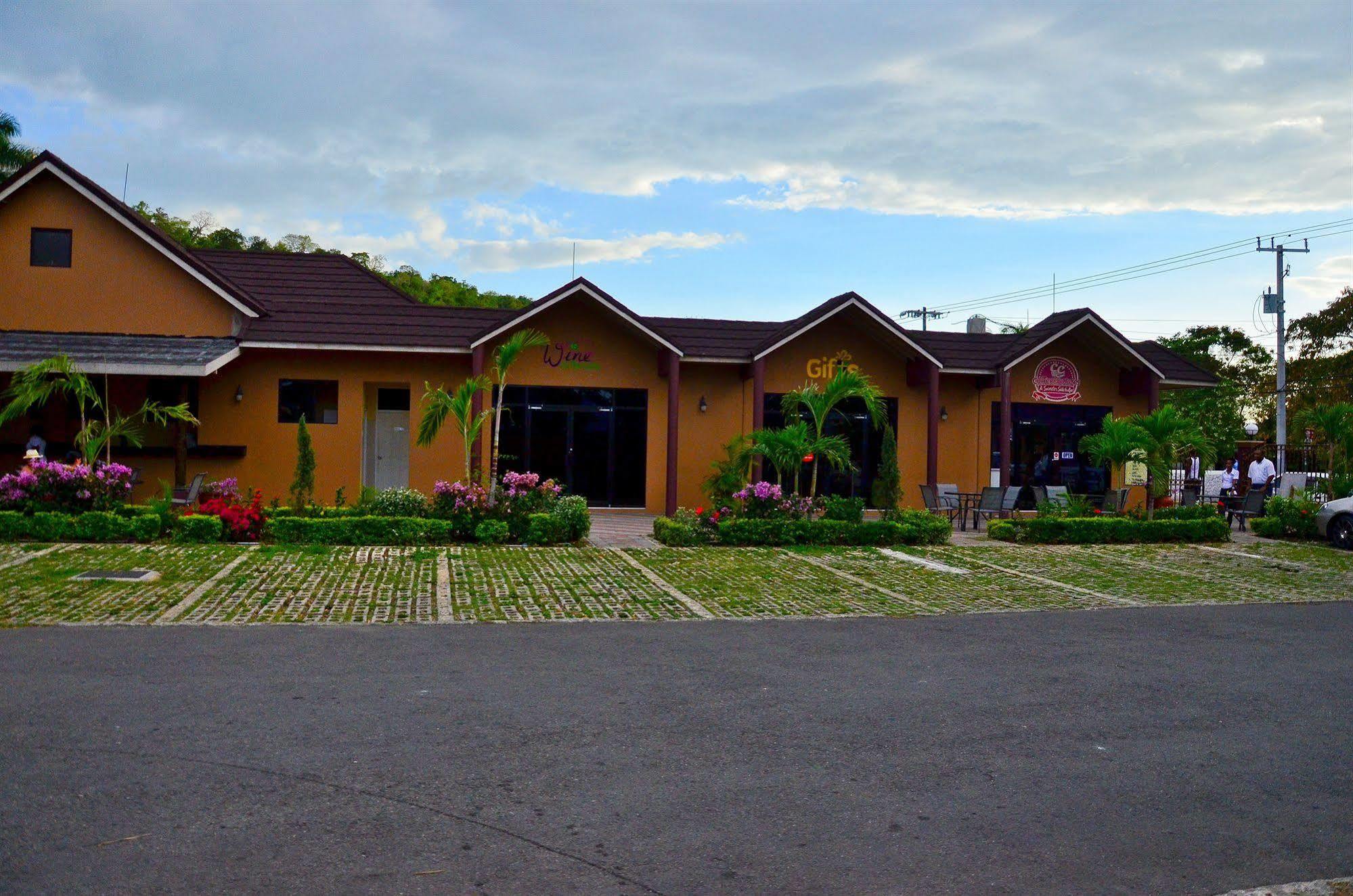 Donway, A Jamaican Style Village Montego Bay Buitenkant foto
